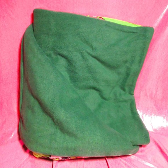 Peanuts Snoopy Joy Merry 86" x 58" Fleece Blanket - Picture 2 of 3